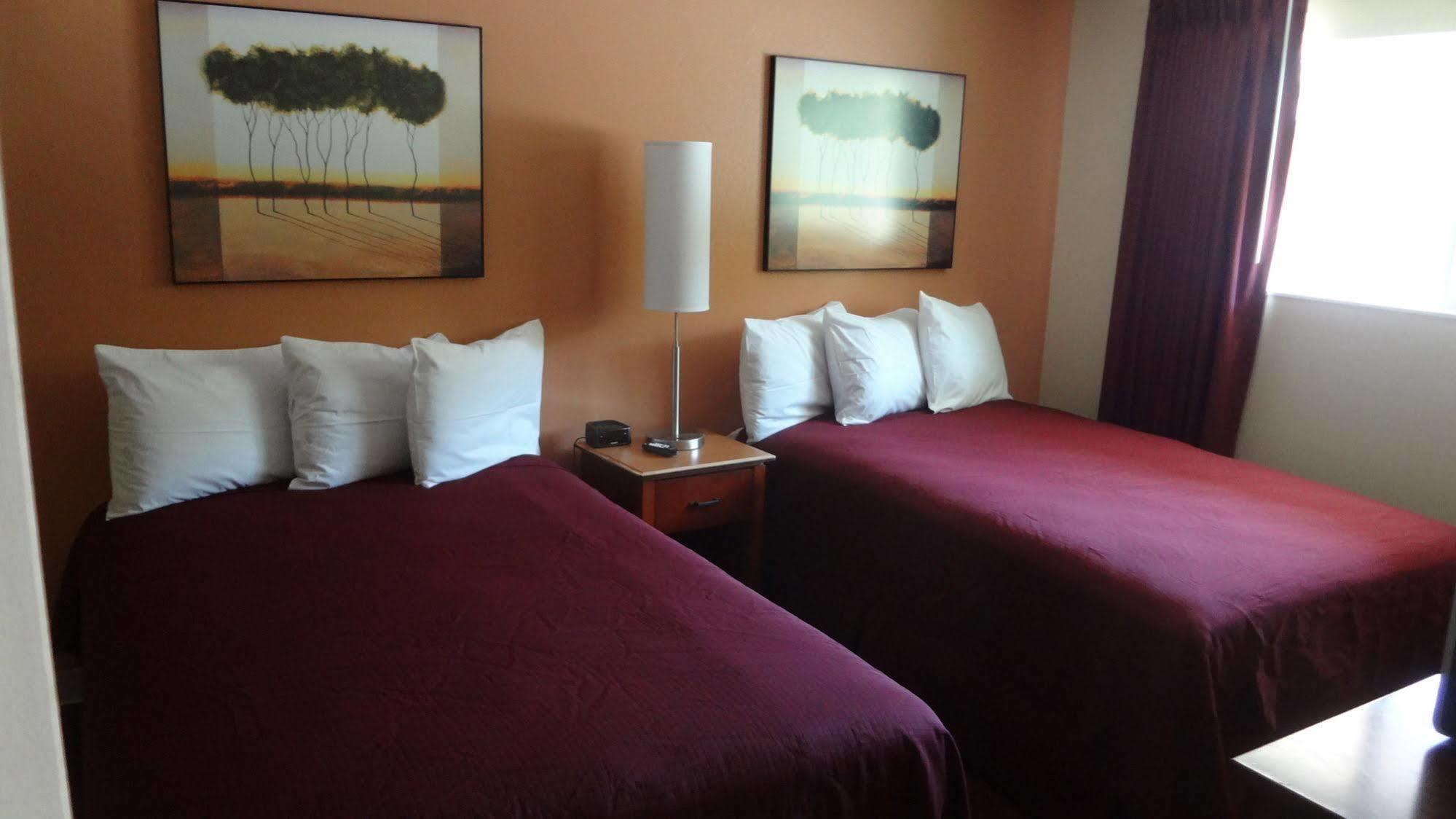 Sunrise Garden Suites 塔奇拉 外观 照片