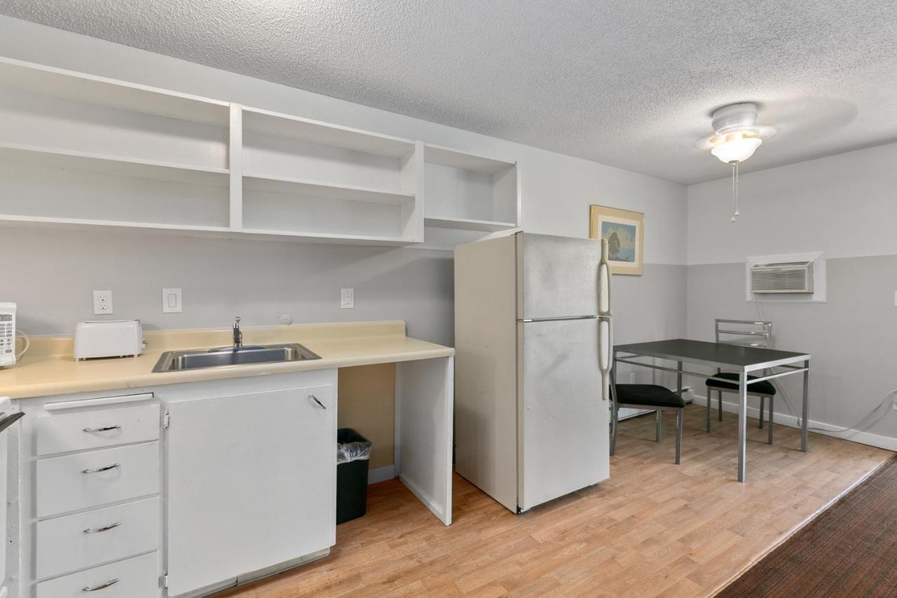 Sunrise Garden Suites 塔奇拉 外观 照片