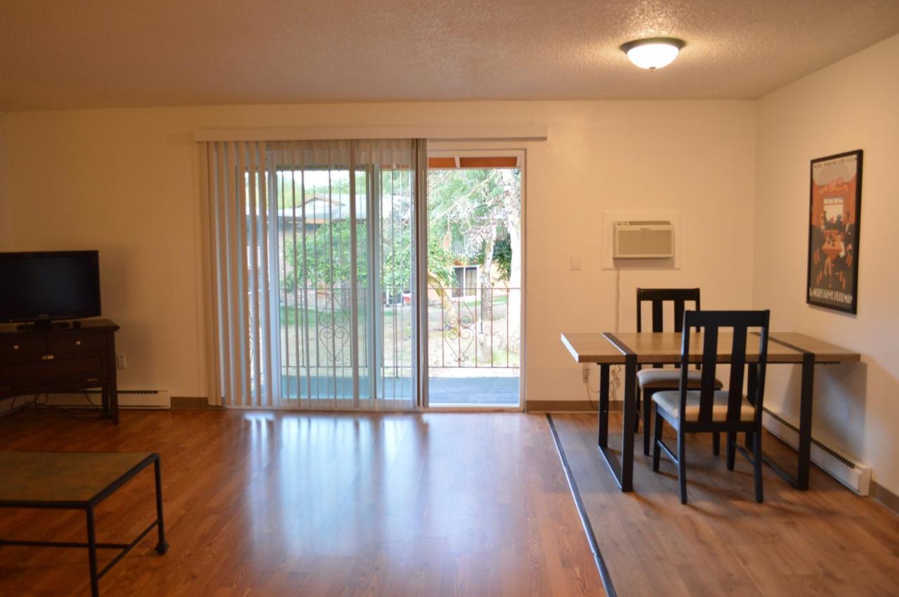 Sunrise Garden Suites 塔奇拉 外观 照片